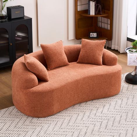 Canapé 2 places modulable incurvé en chenille avec 3 coussins décoratifs 153x94x63 cm corail OKWISH (1/5)