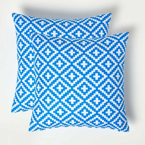 HOMESCAPES Blue Geometric Outdoor Cushion 45 x 45 cm, Set of 2 (1/5)