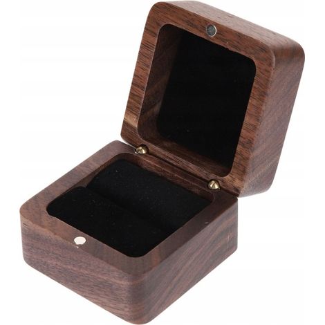 Tragbare Ringbox aus Holz mit Geschenkfutter.