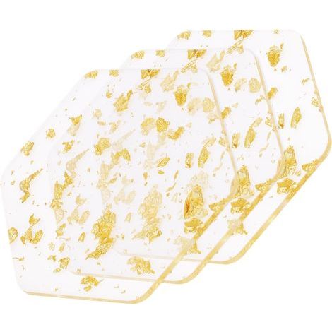 Ensemble de trois sous-verres hexagonaux modernes en acrylique transparent avec détails dorés, pour le café, décoration. (1/5)