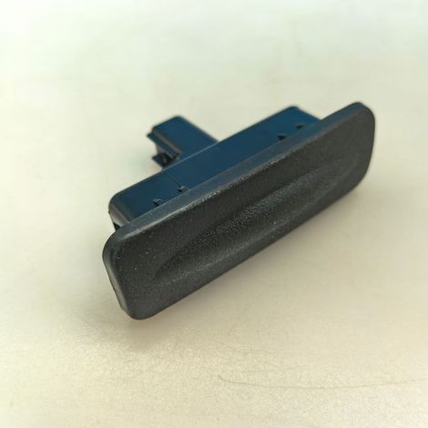 Tailgate switch 81260-A5000 suitable for 13-17 Hyundai Elantra trunks (1/4)