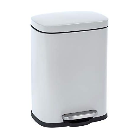 WENKO Pattumiera a pedale Leno con freno di caduta Easy-Close, Pattumiera piccola per bagno 5L, Acciaio, 21,5x19x29,5 cm, bianco (1/4)