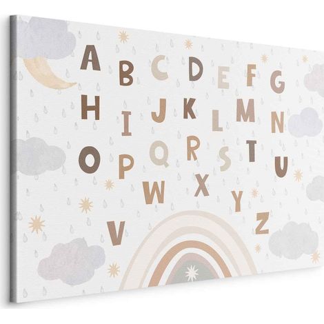 Imagen - Letras sobre el arcoíris - Letras entre la lluvia y las nubes con un arcoíris, luna y estrellas sobre un fondo claro/Letras en colores tenues (1/3)