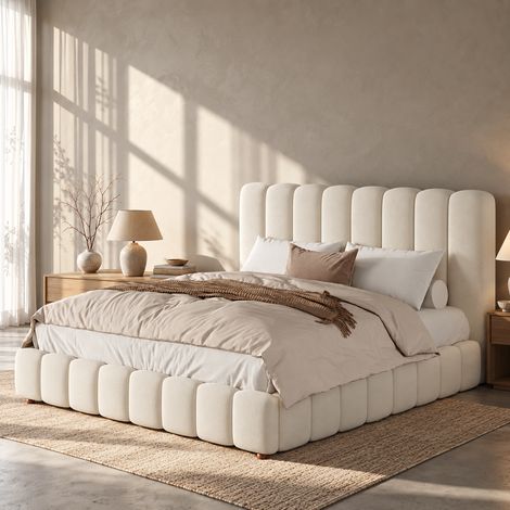 Lit double rembourré 200 x 200 cm avec tête de lit à rayures verticales, sommier à lattes et pieds en bois massif, velours, beige (1/5)