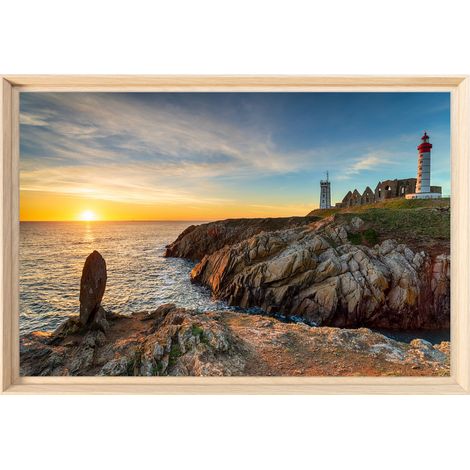 Tableau mural encadré phare bord de mer 40x60 cm - Tableau Mural Décoratif - Image Encadrée Imprimée en HD - Impression 40x60 cm sur Fibres de Bois FSC - Finition Mate - Fabriqué en France (1/5)