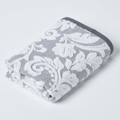 HOMESCAPES Damask Turkish Cotton 600 GSM Hand Towel, Silver