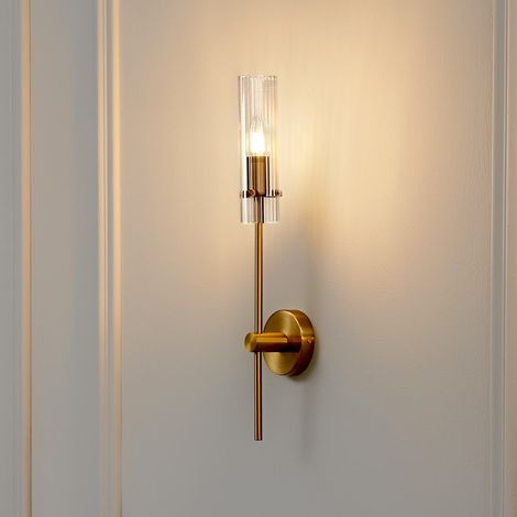 Große Wandleuchte mit goldenem Halter und Klarglasrohr - Sérénia (1/5)