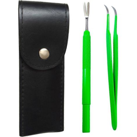 Outil métallique pour retirer les tiques, pour le soin et le toilettage des animaux de compagnie à domicile (accessoires pour chiens). (1/4)