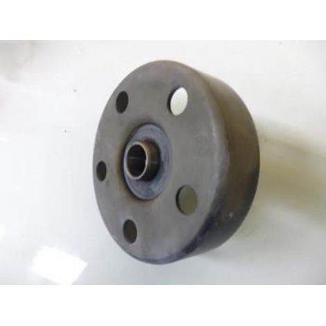 [JAMAIS UTILISE] Cloche d embrayage origine pour Scooter Yamaha 50 Riva Après 1984 (1/2)