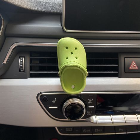 Clip diffuseur d'aromathérapie pour climatiseur de voiture, en forme de chaussure, avec clip de sortie d'air créatif pour véhicule (1/5)