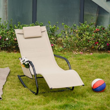 Fauteuil à bascule d’extérieur beige avec coussin, poche latérale et structure métal, pour jardin, terrasse ou bord de piscine, confort relax CHICFURN (1/5)