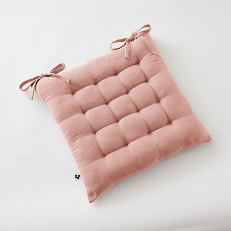 Assise Matelassée 40 x 40 cm – Gaze de Coton – Rose Pêche – Matelassage 16 Points (1/4)