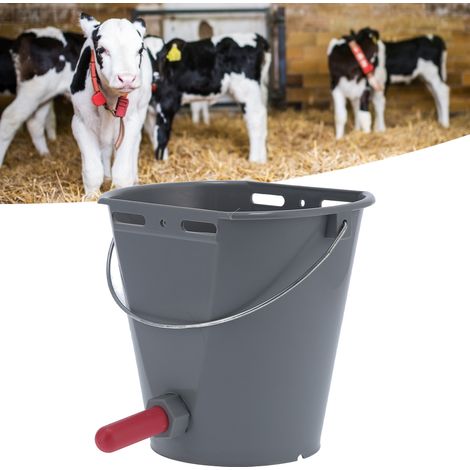 Seau d'alimentation avec tétine unique en plastique de qualité alimentaire pour l'alimentation des veaux et autres animaux d'élevage. (1/5)
