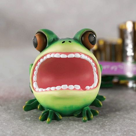 1 piece Specifications: Style B Colour: See photo Material: Resin Cute frog-shaped resin ashtray. (1/5)