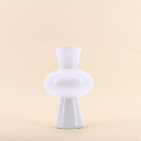 Vase boule en verre blanc, H21cm (1/5)