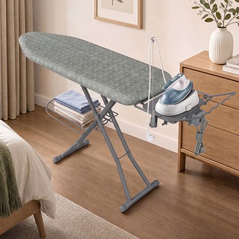 Table à Repasser Pliable avec Prise et Repose-Fer, Réglable en Hauteur, 160 x 49 x 75-92 cm, Gris et Argent (1/5)