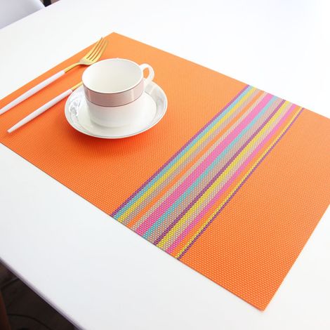 Lot de 6 sets de table en PVC antidérapants, lavables et résistants à la chaleur, à rayures arc-en-ciel, couleurs aléatoires. (1/4)