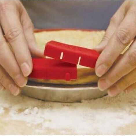 Emporte-pièces pour biscuits et gâteaux, idéal pour Halloween, Noël et la Saint-Valentin. Motifs et emporte-pièces pour biscuits et gâteaux, parfaits pour Halloween, Noël et la Saint-Valentin. (1/4)