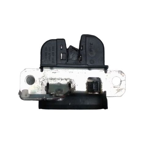 [PRODUIT D'OCCASION] Serrure Hayon  VOLKSWAGEN Polo 4 Phase 2  Diesel ♻️ Ref Oe. 6q6827505e - Garantie à vie (1/3)