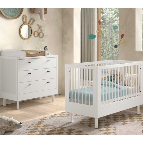 Chambre bébé Forrest: lit bébé 60x120cm, commode avec plan à (1/5)