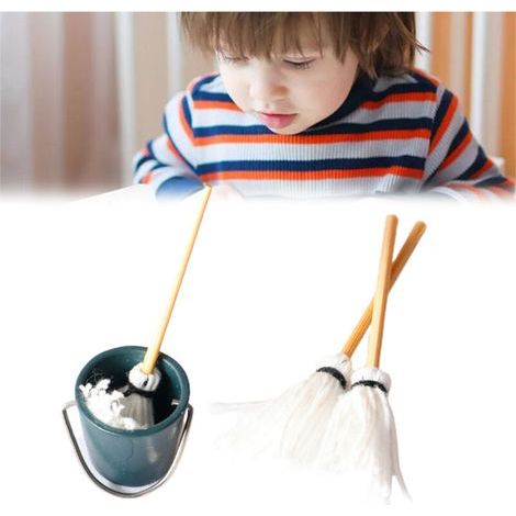 Seau et Serpillière Miniatures Réalistes pour Maison de Poupée, Accessoire de Nettoyage Détaillé pour Cuisine (1/5)
