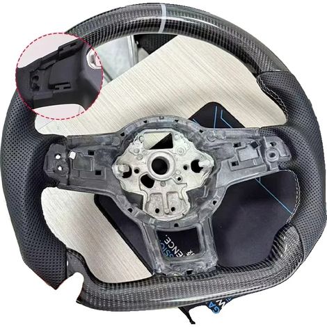 Volante in fibra di carbonio, design traforato, grigio con foro (1/2)