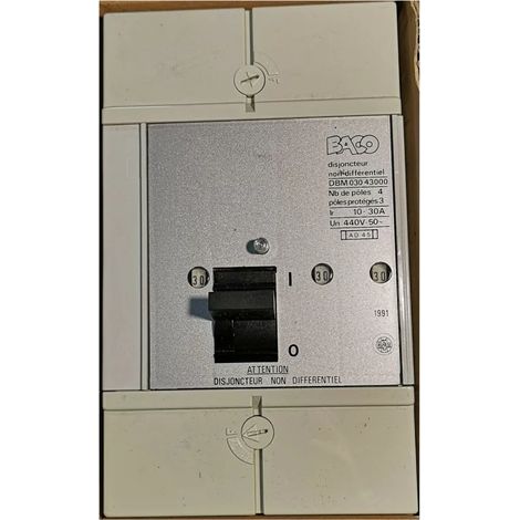 Baco DBM03043000 Interruttore NON differenziale 4P 10-30A 440V 50Hz