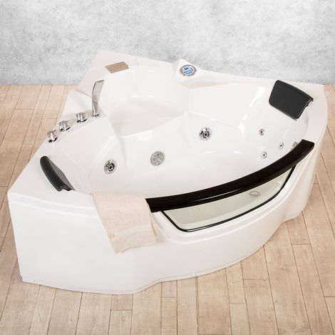Baignoire balnéo d'intérieur angulaire 150x150 avec chauffage Mod. Bliss