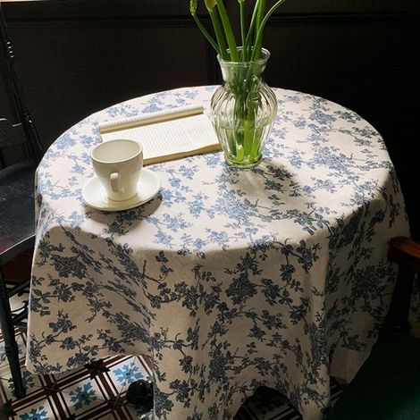 Runde Tischdecke mit blauem Blumenmuster (150x150 cm) – Leinenoptik, Landhausstil, für runde Tische (1/5)