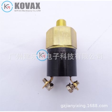 The 87036787 pressure switch sensor is compatible with CNHN Holland excavator and loader mechanical parts. (1/4)