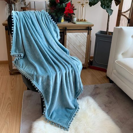 Flannel Blanket with Pom-Pom, Nap Blanket, Comfortable Bed Blanket, Soft Throw Blanket for Sofa Bed, Suitable for All Seasons (Light Blue, 150x200 cm) (1/5)