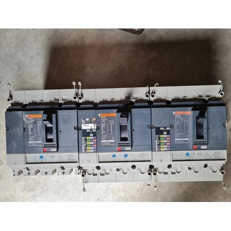 NS160N 4P 100A , TM100D D‚àö√¢BROCHABLE ( SCHNEIDER ) M-GERIN, 80-100A