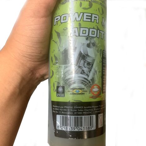 Liquide additif POWER MOTOR pour moteur de voitures