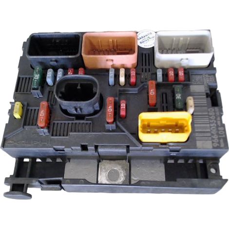 [PRODUIT D'OCCASION] Boite A Fusibles CITROEN C4 ♻️ Ref Oe. Bsml0800 - Garantie à vie (1/5)