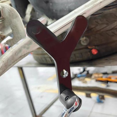 2PCS Outil de démontage de bras de commande inférieur et de joint à rotule,bague spéciale de suspension,levier ROTULE DE SUSPENSION (1/5)