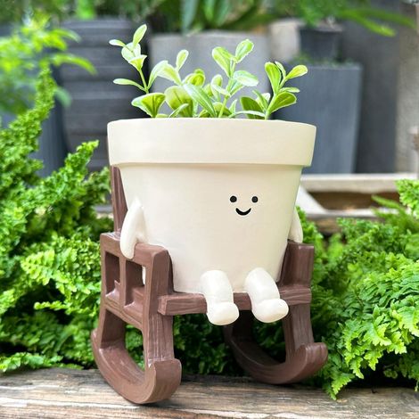 Blumentopf mit Smiley-Gesicht auf Schaukelstuhl, niedlicher Kunstharz-Pflanztopf für drinnen & draußen (1/5)