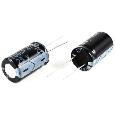 2 condensateurs électrolytiques radiaux noirs 4700uF 25V 105C 26x16mm-- (1/4)