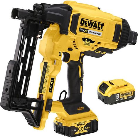 DEWALT DCFS950P2 Brushless XR Fencing Stapler 18V 2 x 5.0Ah Li-ion DEWDCFS950P2 (1/5)