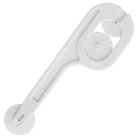 Coltello decorativo zigrinato per taglio di motivi a cucitura (1/3)