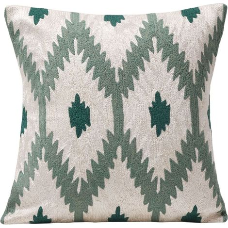 Housse de coussin en Motif ikat en point de chainette JOKO (1/4)