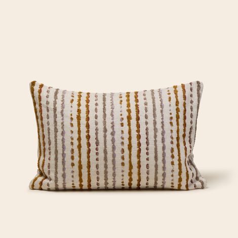 Housse de coussin en Jacquard rayé en chenille  YAROL (1/4)