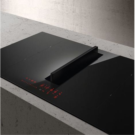 Elica – Plaque induction avec hotte intégrée 83cm – Débit d'air 620 m³/h – Classe énergétique A – Garantie 5 ans