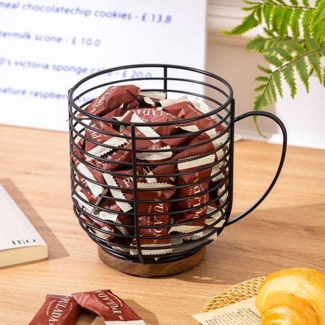 Soporte para cápsulas de café de encimera，Almacenamiento de cápsulas K-Cup de gran capacidad en color negro con base de madera (1/5)