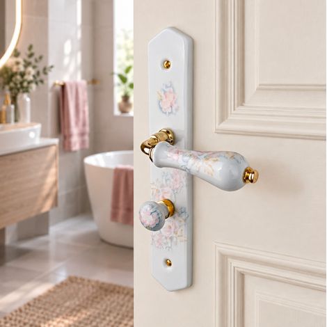 Ouvre&Déco - 2 poignées de porte ROSAE en porcelaine de Limoges – Entraxe 195 mm – Condamnation WC / salle de bains – Motif floral (1/5)