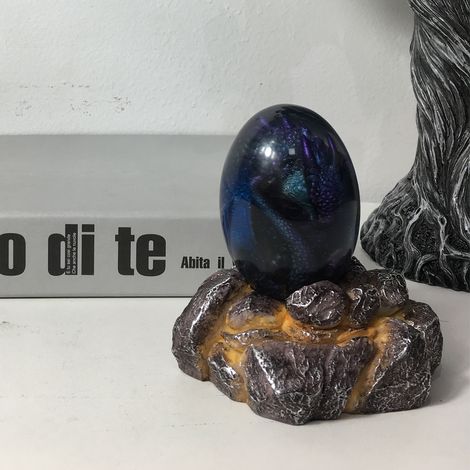 Leuchtende Dinosaurier-Eier aus Kunstharz – Kollektionen und Geschenke für Zuhause und Freunde (1/5)