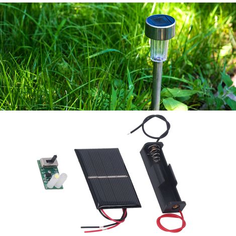 Deux kits de cartes de contrôle pour éclairage solaire 1,2 V, comprenant une carte de circuit imprimé solaire et un compartiment pour batterie, sont vendus ensemble. (1/5)