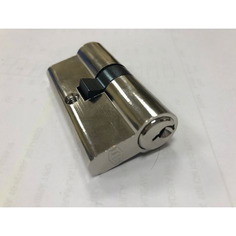 Cilindro Europerfil UCEM 5000N 30x30 LN R15 Centrado