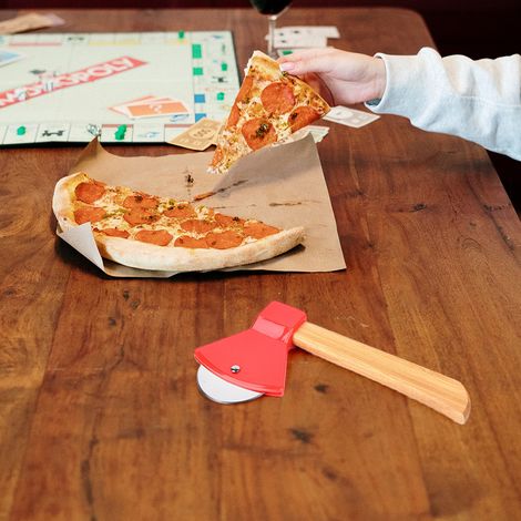 Couteau à pizza avec manche en bambou, roue rotative en acier inoxydable, coupe-pizza tranchant et râpe intégrée, lame pivotante (1/4)