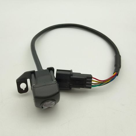 95760-B3000 and 95760-B3600 are applicable to Hyundai Mistra reversing rearview cameras. (1/5)