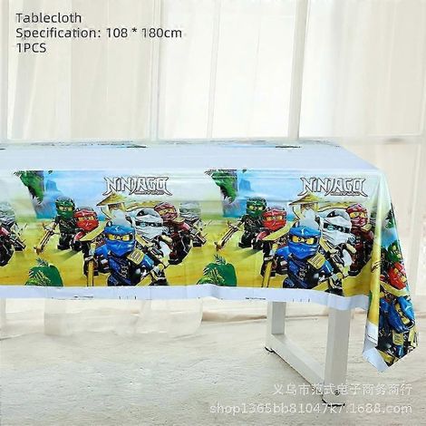 Assiettes en carton Ninjago, gobelets en carton, essuie-tout, boîtes de Rice Krispies, nappe de fond, nappe de fond avec fanions, anniversaire Ninjago (1/5)